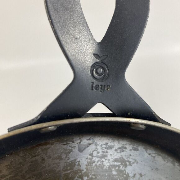 Leye Japanese Iron Grill Pizza Pan Broiler Grill Multi Purpose 8” - Picture 4 of 8